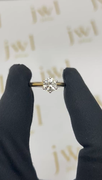 1.02 Carat Round Lab-Grown Diamond Jasmine Solitaire Engagement Ring in 18K Yellow Gold