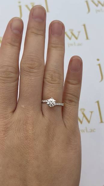 0.72 Carat Round Lab-Grown Diamond Twisted Pavé Engagement Ring in 18K Yellow Gold
