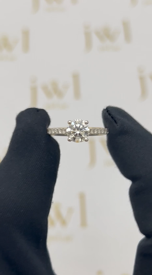 1.02 Carat Round Lab-Grown Diamond Ophelia Engagement Ring in 18K Yellow Gold