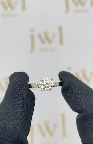 1.03 Carat Round Lab-Grown Diamond Astra Solitaire Engagement Ring in 18K Yellow Gold