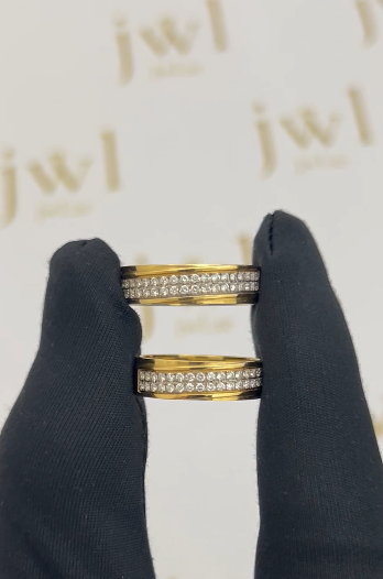 Everlasting Love Lab-Grown Diamond Wedding Band in 18K Yellow Gold