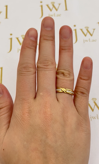 Twisted Diamond Lab-Grown Diamond Wedding Band in 18K Yellow Gold