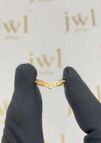 V Shape Eternity Lab-Grown Diamond Ring in 18K Yellow Gold