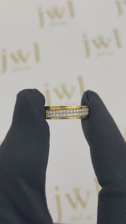 Everlasting Love Lab-Grown Diamond Wedding Band in 18K Yellow Gold